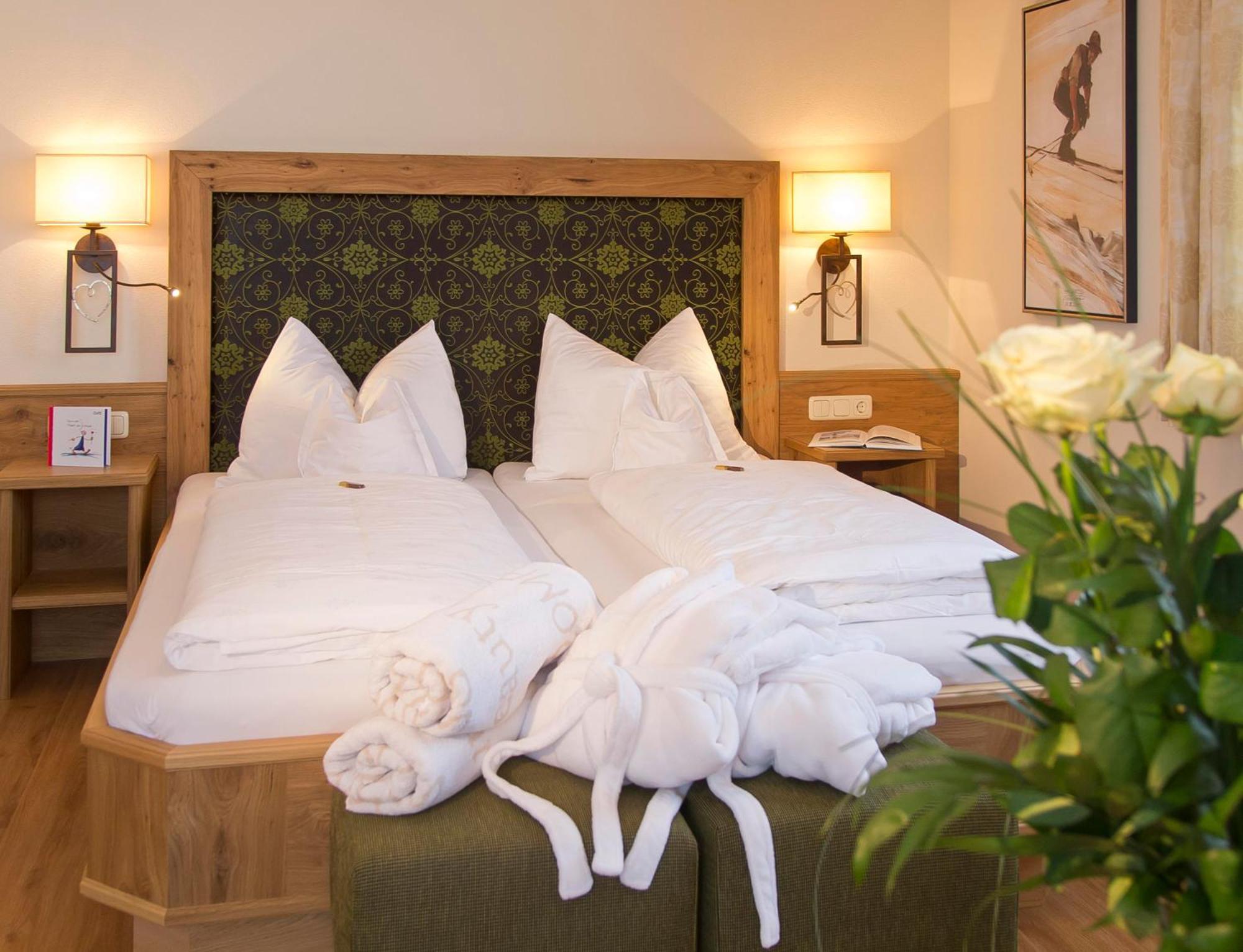 Hotel Garni Bavaria Ellmau Bagian luar foto