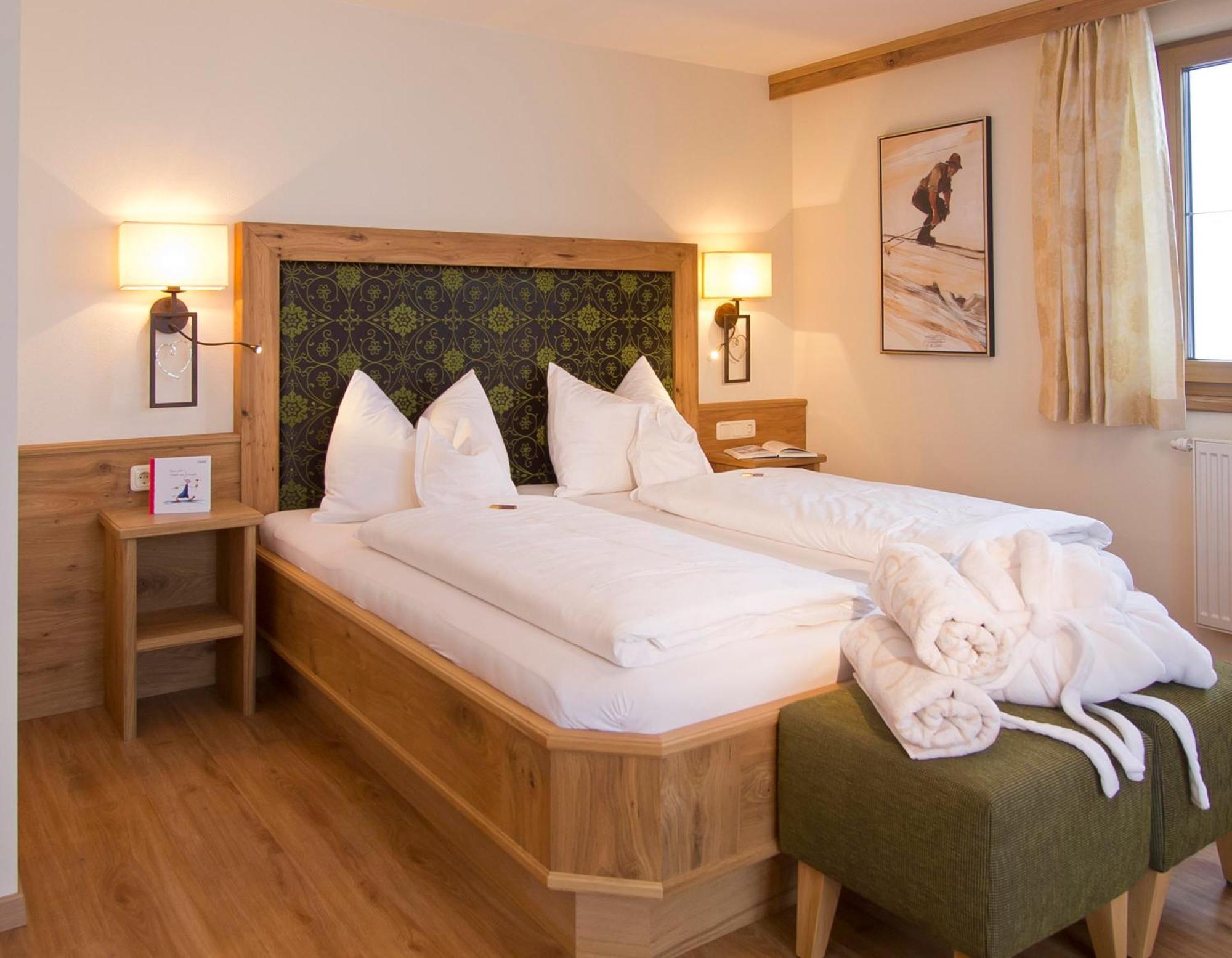 Hotel Garni Bavaria Ellmau Bagian luar foto