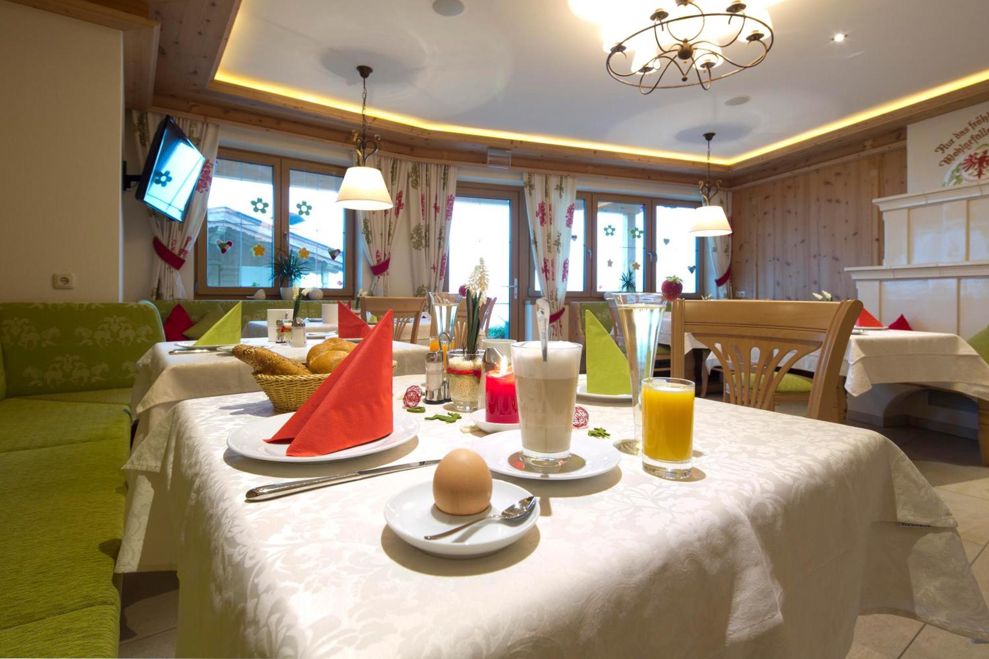 Hotel Garni Bavaria Ellmau Bagian luar foto